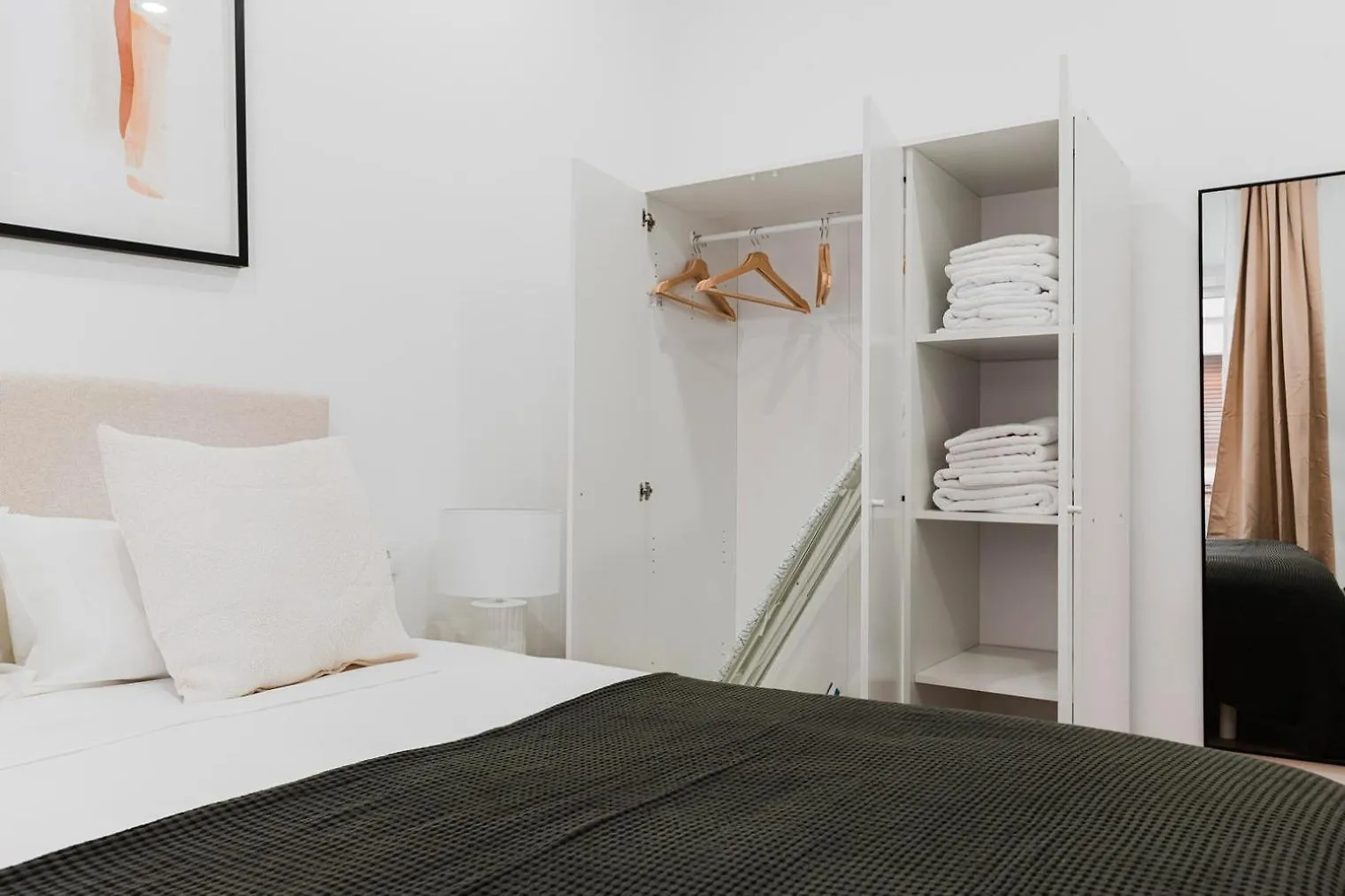 Blueground Sarria Ac Balcony Nr Pedralbes Bcn-173 Apartment Barcelona