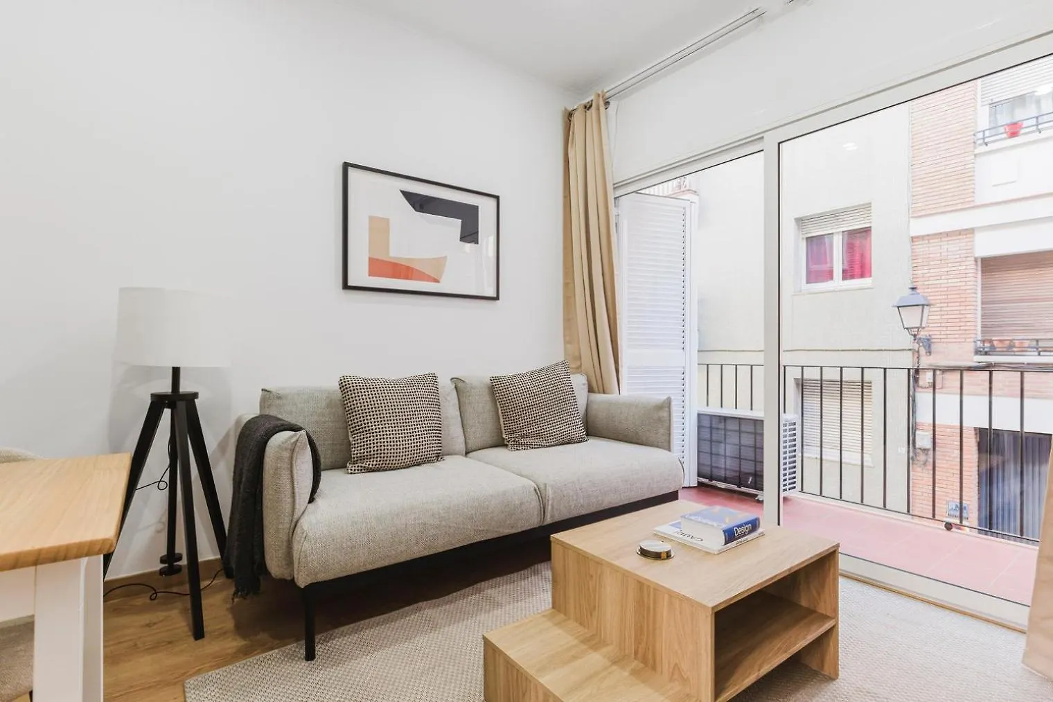 Blueground Sarria Ac Balcony Nr Pedralbes Bcn-173 Apartment Barcelona